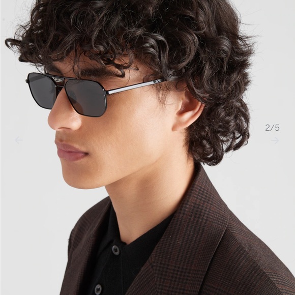 Prada sunglasses - Picture 6 of 16